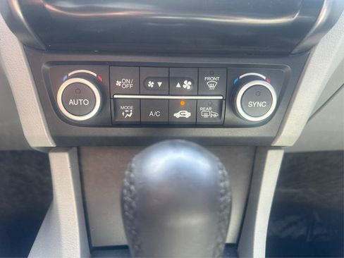 Used 2018 Acura ILX FWD image 21