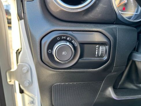 Used 2023 Jeep Wrangler Unlimited Rubicon 392 w/ Xtreme Recon 35" Tire Package image 33