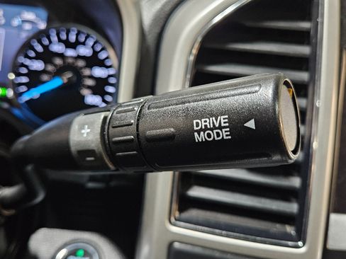 Used 2021 Ford F250 Lariat w/ Tremor Off-Road Package image 49