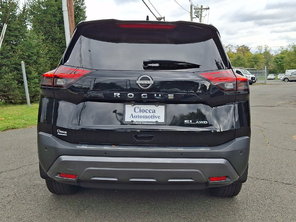 Used 2023 Nissan Rogue SL AWD/4WD image 8