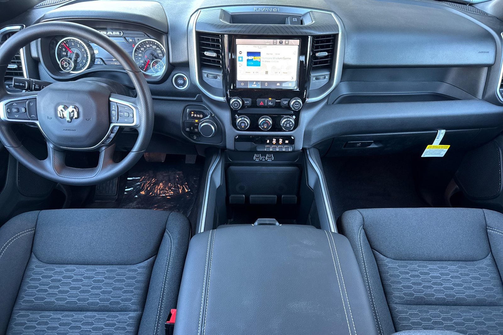 New 2026 RAM 1500 Express AWD/4WD image 12