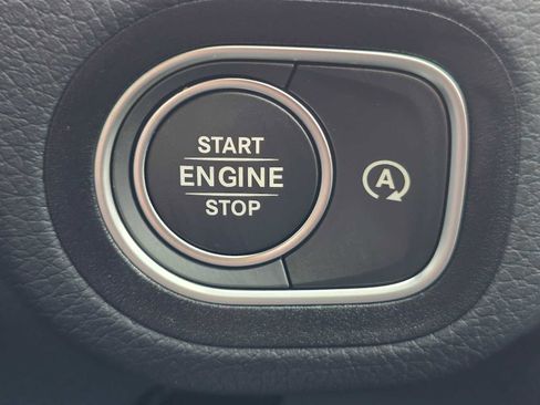 New 2026 Mercedes-Benz GLE 450 4MATIC image 34