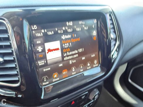 Used 2020 Jeep Compass Latitude FWD image 26