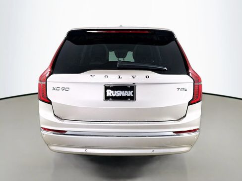 Certified 2026 Volvo XC90 T8 Plus w/ Protection Package Premier AWD/4WD image 6