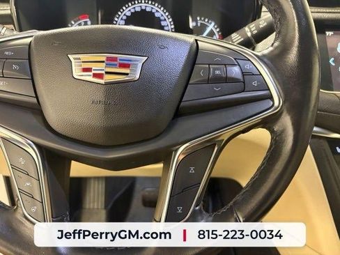 Used 2019 Cadillac XT5 Luxury AWD/4WD image 15