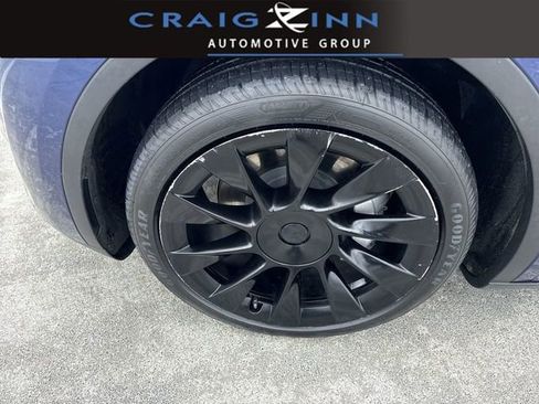 Used 2023 Tesla Model Y Long Range image 10