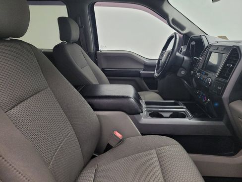 Used 2020 Ford F150 XLT w/ Equipment Group 302A Luxury AWD/4WD image 21