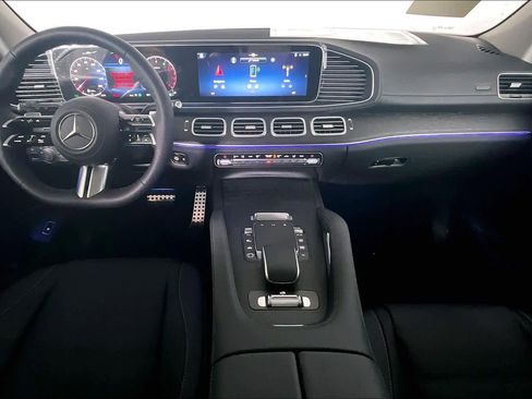New 2026 Mercedes-Benz GLS 450 4MATIC image 8