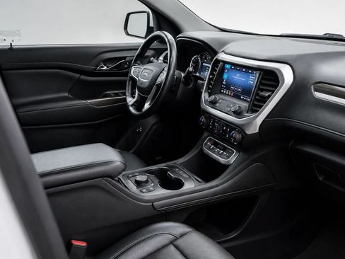 Used 2023 GMC Acadia SLT AWD/4WD image 17