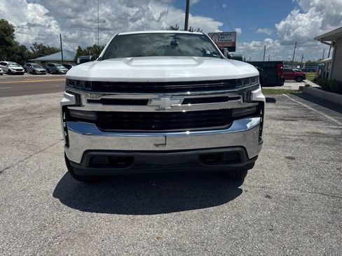 Used 2020 Chevrolet Silverado 1500 LT AWD/4WD image 2