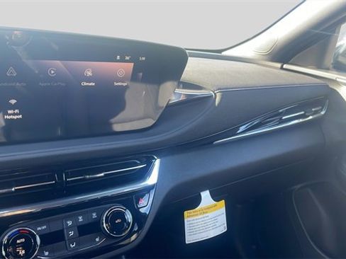 New 2026 Buick Envista Sport Touring image 11