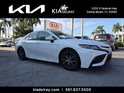 Used 2021 Toyota Camry SE