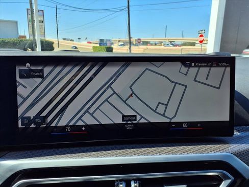 Used 2024 BMW 430i Coupe w/ M Sport Package image 10