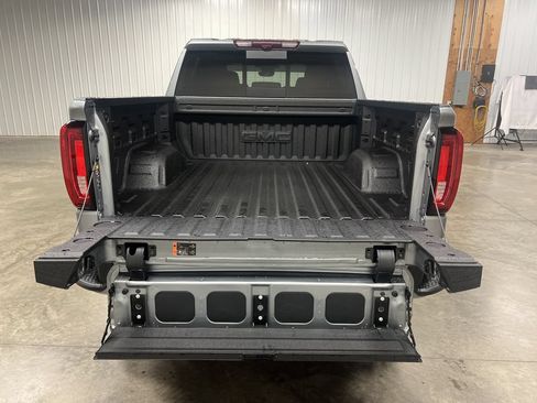 Certified 2026 GMC Sierra 1500 Denali w/ Denali Reserve Package AWD/4WD image 12