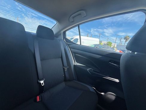 Used 2025 Nissan Versa SV FWD image 37