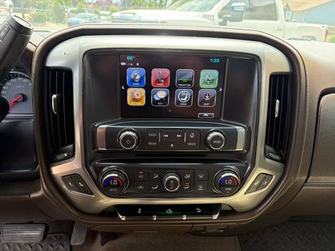 Used 2018 Chevrolet Silverado 1500 LTZ Z71 AWD/4WD image 18