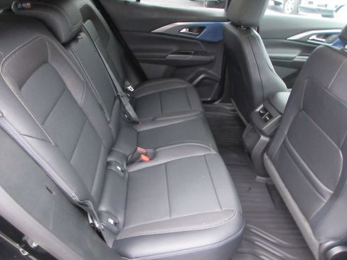 New 2026 Chevrolet Equinox EV LT AWD/4WD image 17