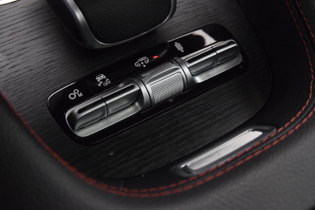 Certified 2023 Mercedes-Benz GLE 53 AMG 4MATIC image 33