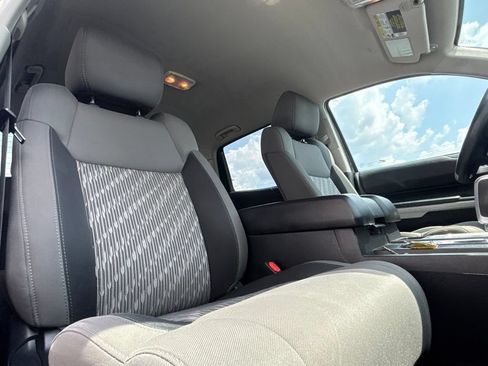 Used 2019 Toyota Tundra SR5 AWD/4WD image 26