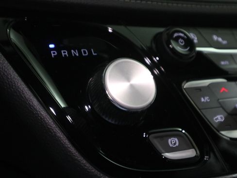 New 2026 Chrysler Pacifica Limited w/ S Appearance Package image 28