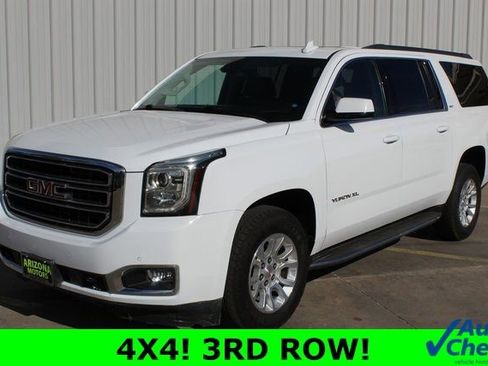 Used 2020 GMC Yukon XL SLT image 1