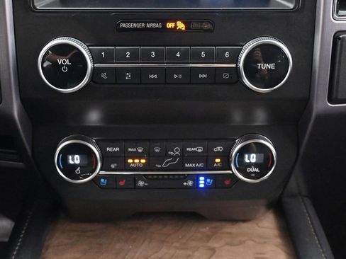 Used 2020 Ford Expedition Platinum RWD image 35