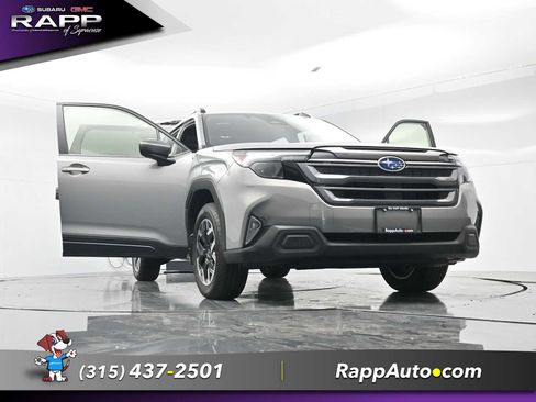 Used 2025 Subaru Forester Premium AWD/4WD image 40