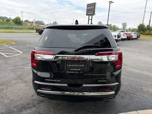 Used 2022 GMC Acadia Denali w/ Denali Ultimate Package AWD/4WD image 4
