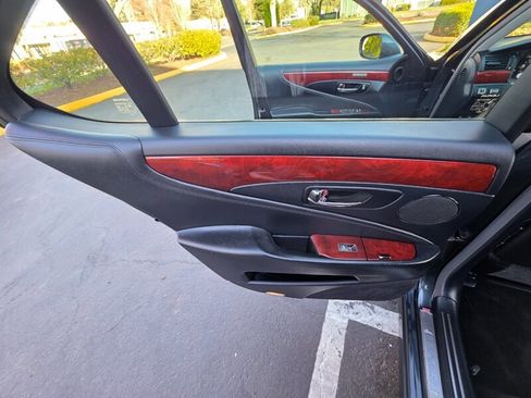 Used 2008 Lexus LS 460 image 53