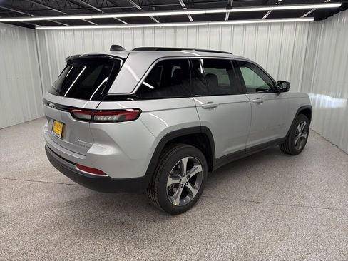 New 2026 Jeep Grand Cherokee Limited image 6