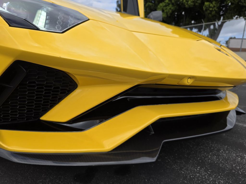 Used 2018 Lamborghini Aventador S AWD/4WD image 26