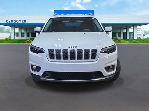 Used 2020 Jeep Cherokee Limited image 2