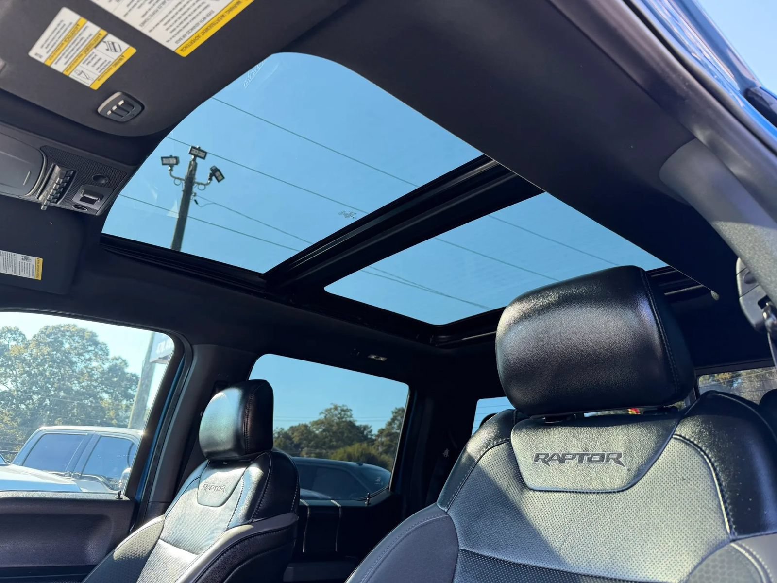 Used 2019 Ford F150 Raptor w/ Equipment Group 802A Luxury AWD/4WD image 13