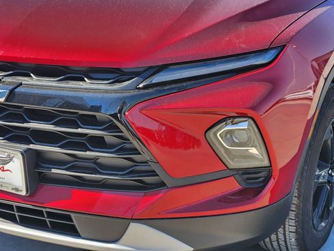 New 2025 Chevrolet Blazer LT w/ Convenience Package image 9