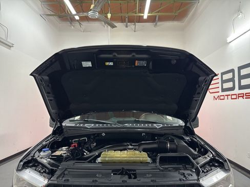 Used 2019 Ford F150 XLT w/ Equipment Group 302A Luxury image 5