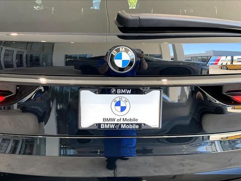 Used 2026 BMW X7 M60i AWD/4WD image 30