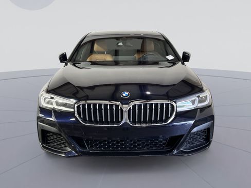 Used 2022 BMW 530i xDrive w/ M Sport Package AWD/4WD image 11