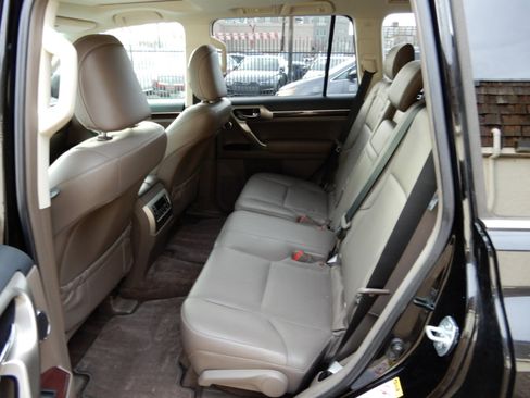 Used 2015 Lexus GX 460 Luxury image 11