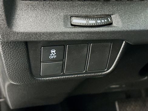 Used 2025 Honda CR-V LX image 17