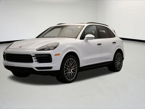 Used 2022 Porsche Cayenne Platinum Edition image 1