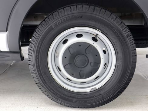 Used 2021 Ford Transit 150 XL image 29