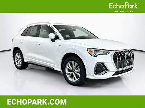 Used 2024 Audi Q3 2.0T Premium AWD/4WD image 1