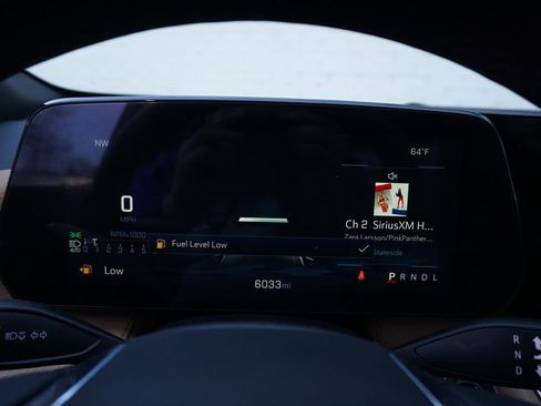 New 2025 Chevrolet Equinox ACTIV w/ Convenience Package III image 21