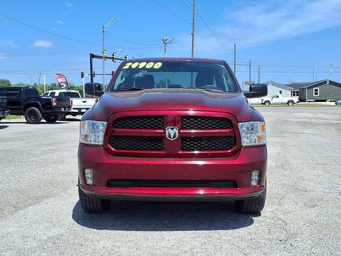 Used 2021 RAM 1500 Express RWD image 25