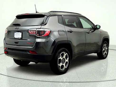 Used 2022 Jeep Compass Trailhawk AWD/4WD image 5