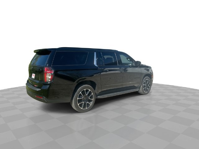 Certified 2024 Chevrolet Suburban RST w/ Luxury Package AWD/4WD image 8