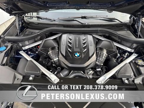 Used 2023 BMW X6 M50i w/ Executive Package image 9