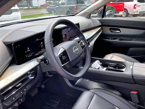 Used 2025 Nissan Murano SL AWD/4WD image 8