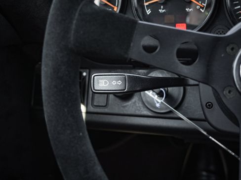 Used 1990 Porsche 911 Carrera image 19