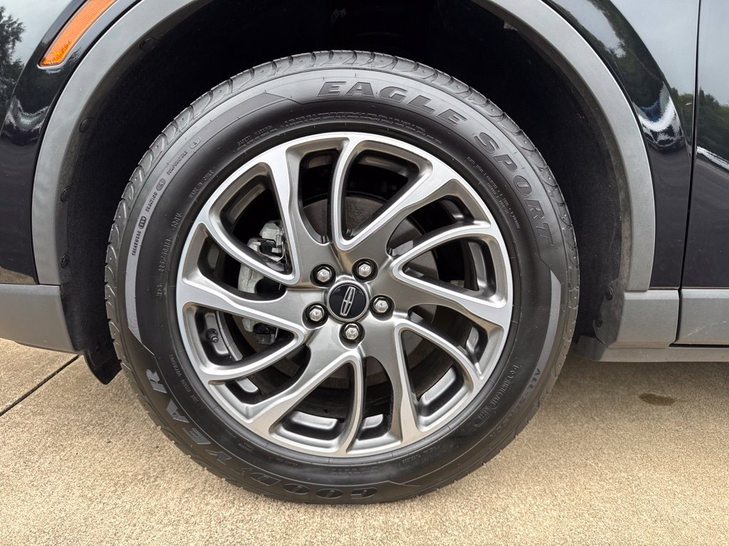 Used 2022 Lincoln Corsair FWD image 25